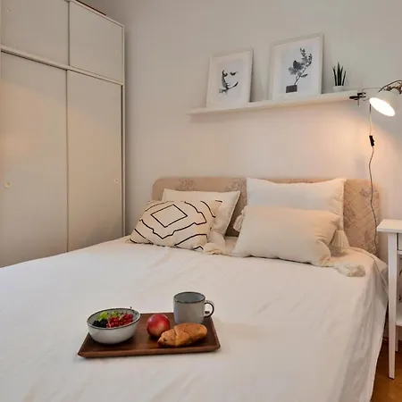 Three-bedroom In Makarska